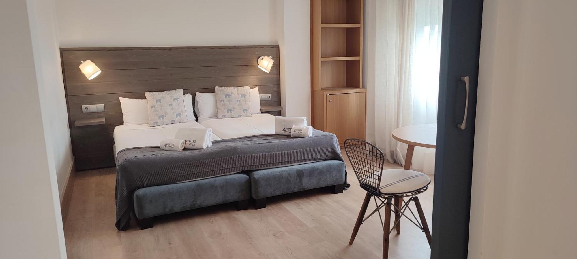 Hotel Sercotel Cuatro Postes Avila Exterior photo